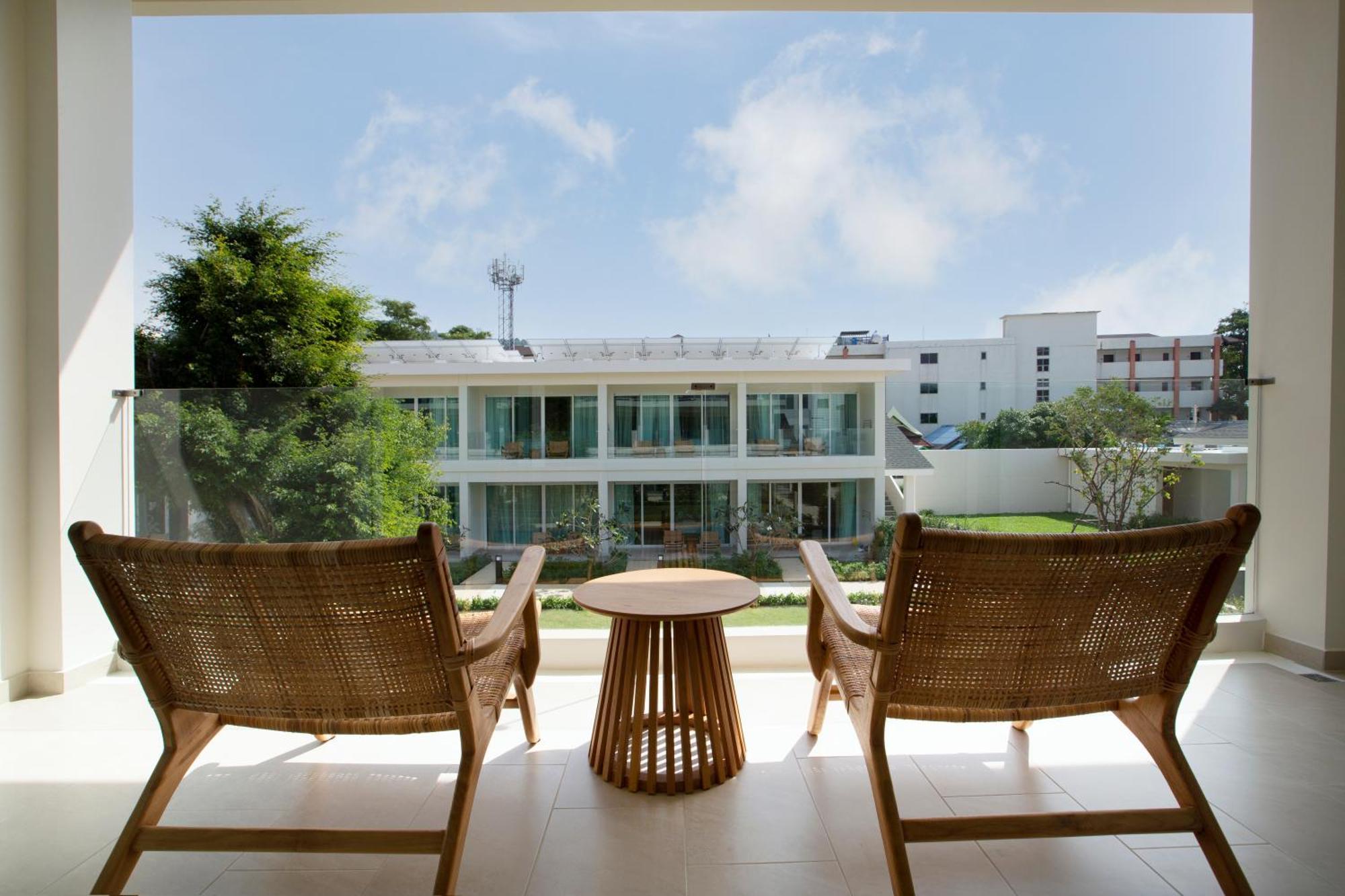 Niranapa Boutique Resort Kata Beach  Exterior photo