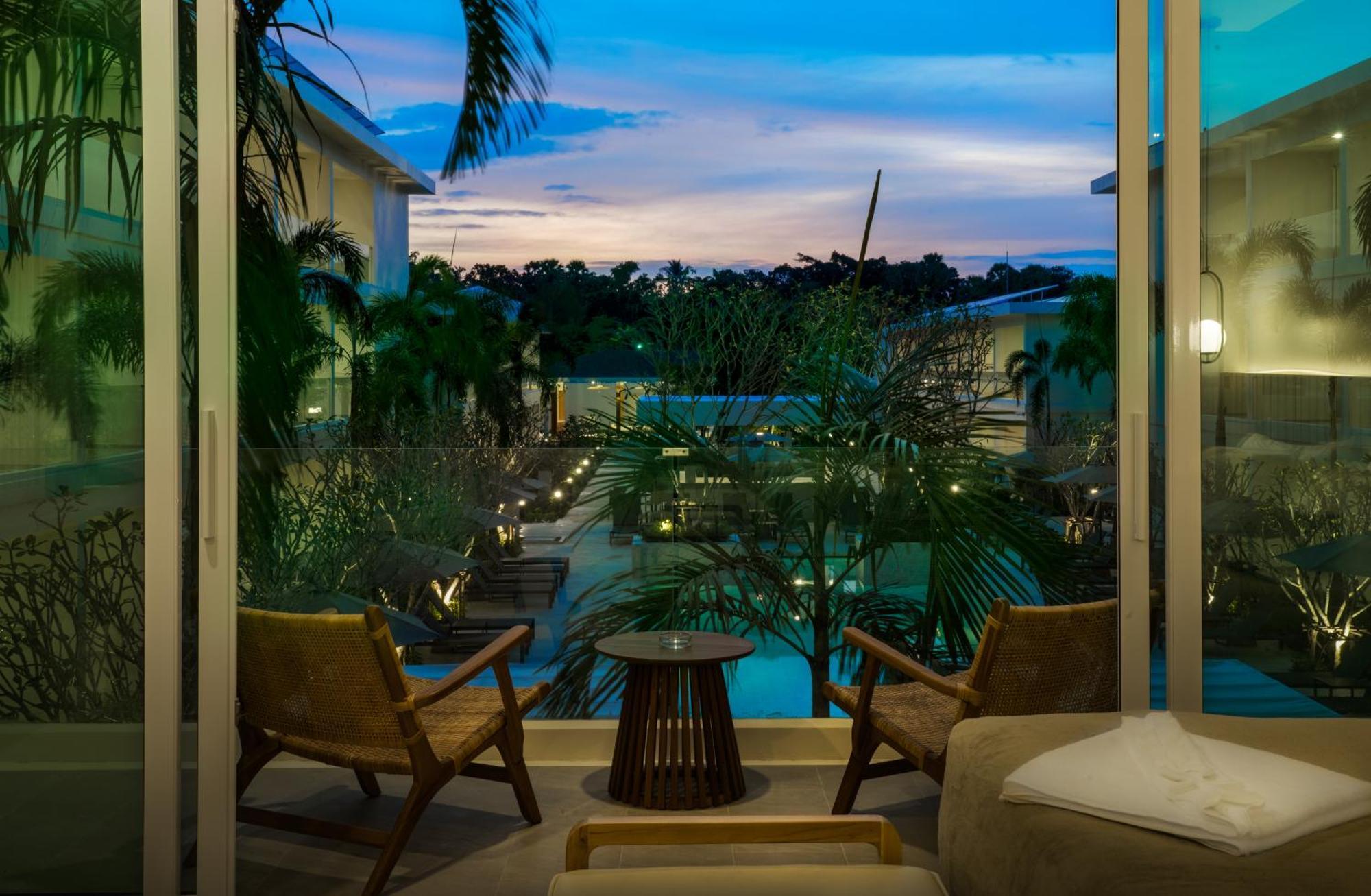Niranapa Boutique Resort Kata Beach  Exterior photo